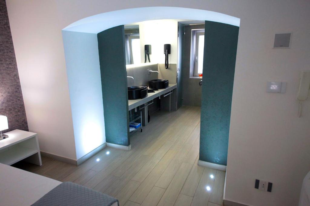 Diva Suite Couple Room 2